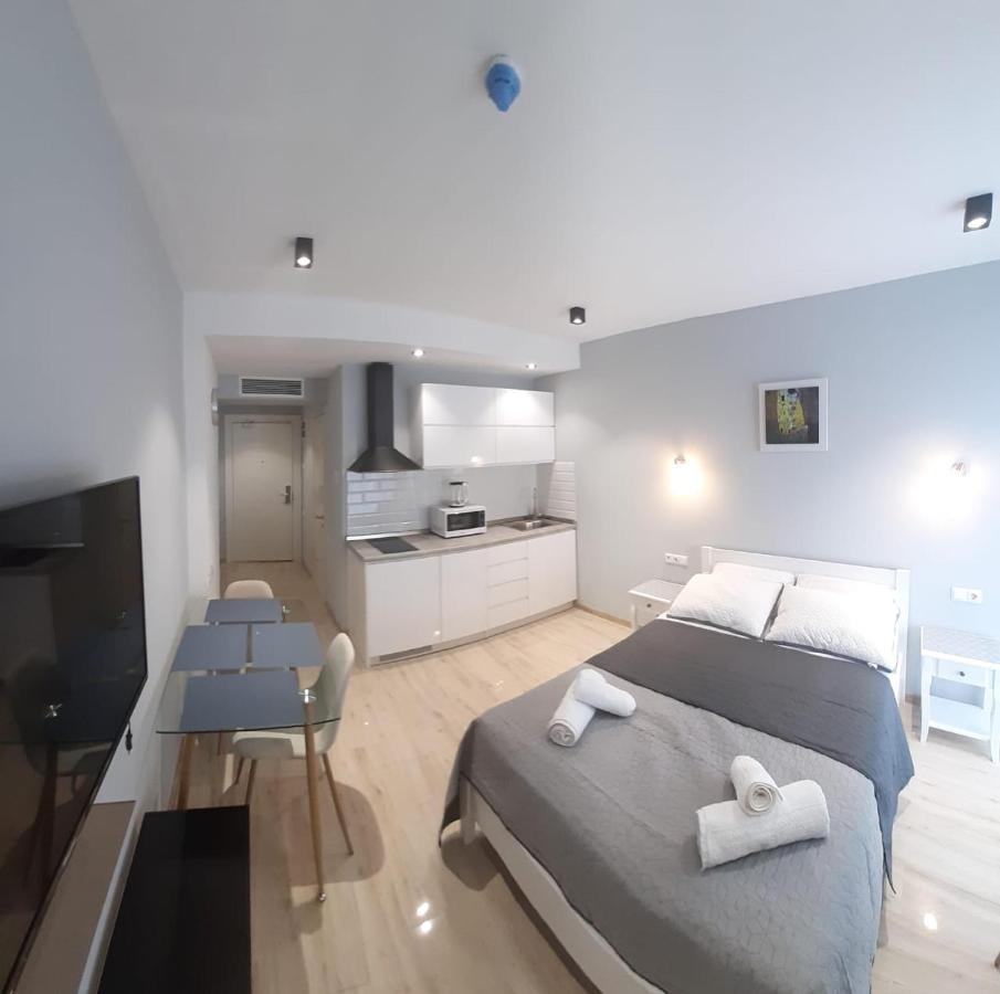 Luxury Apartments With Sea View Batoumi Extérieur photo