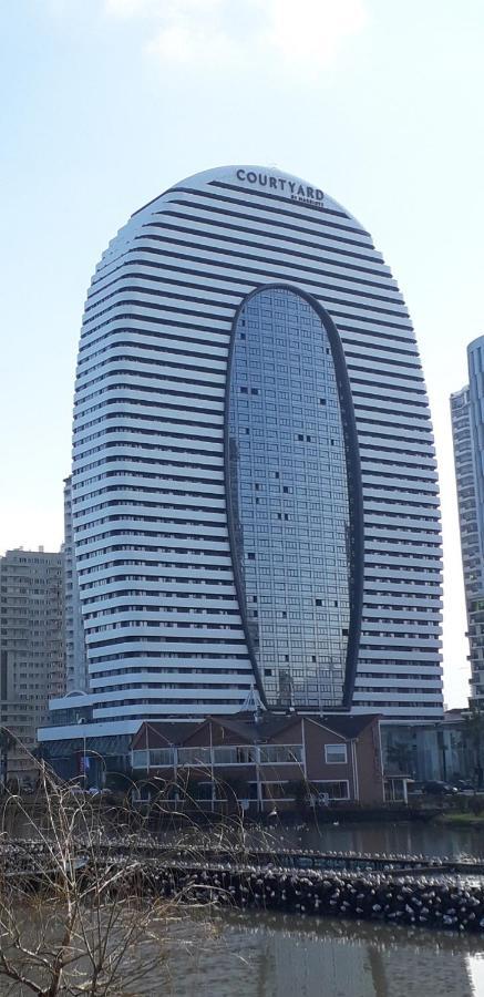 Luxury Apartments With Sea View Batoumi Extérieur photo